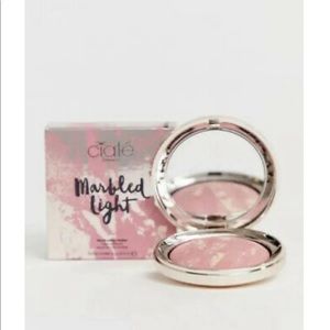 Ciate lights illuminating Blush/highlighter